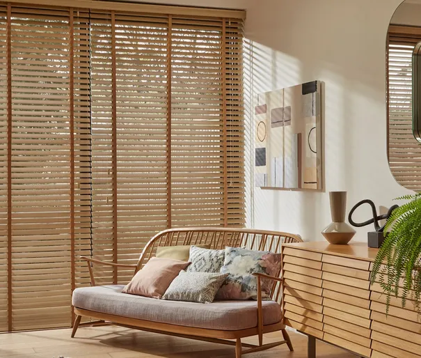 Wooden-Venetian-Blinds